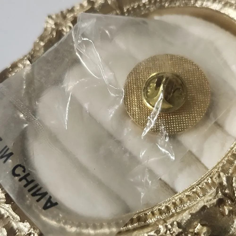 Ringmaster Award Green and Gold Volunteer Pin Murat Shriners